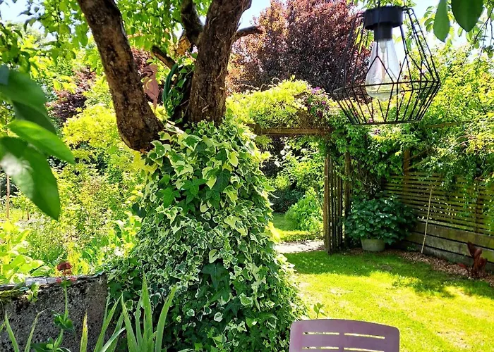 Ancienne Forge, Aire De Loisirs Avec Piscine * Marigny (Poitou-Charentes)