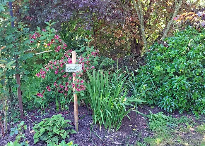 Holiday home Ancienne Forge, Aire De Loisirs Avec Piscine Marigny (Poitou-Charentes)